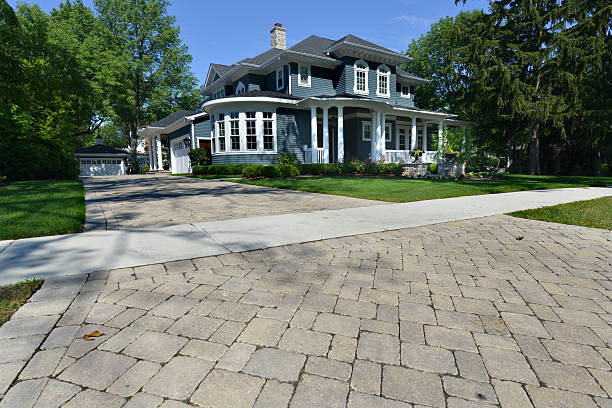 Best Driveway Paving Contractor  in Wellington, FL